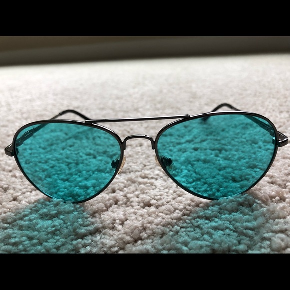 Sunglasses - Picture 1 of 2
